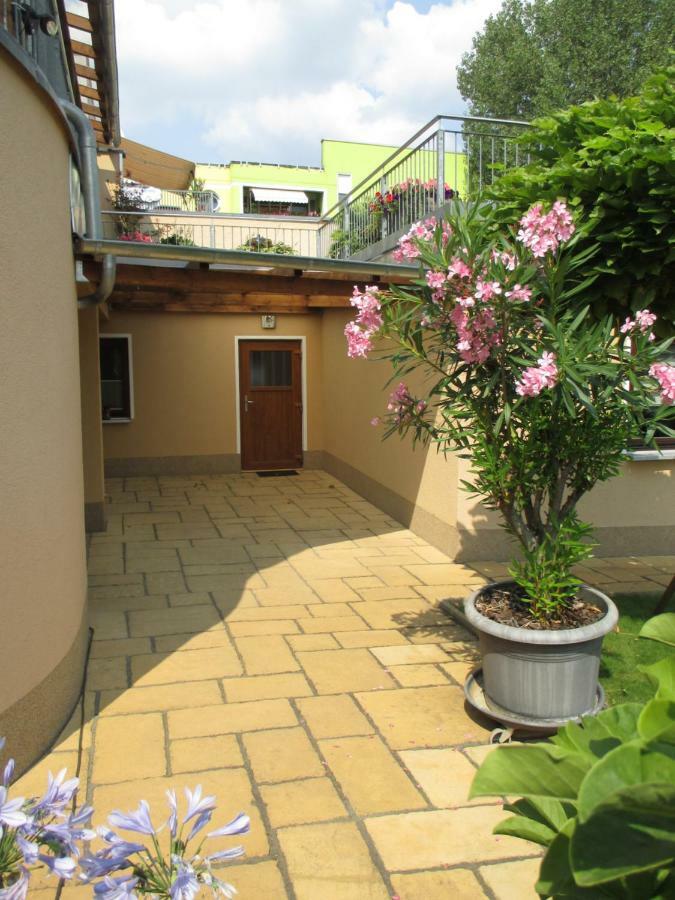 Ferienwohnung Rohrwallinsel Koepenick Berlim Exterior foto